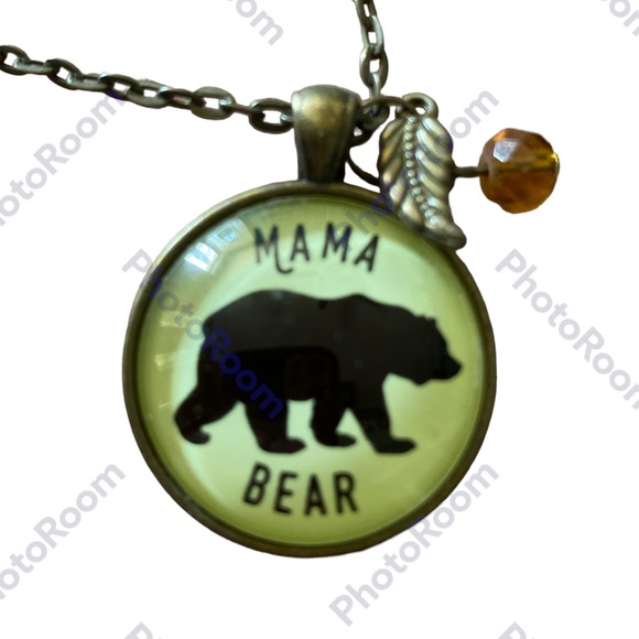 Mama bear necklace - Picture 2 of 4